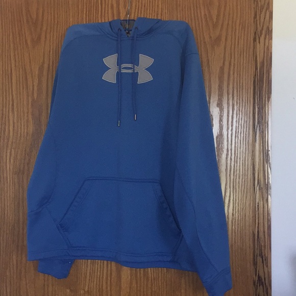 Under Armour Other - LIKE NEW Under Armour sweatshirt